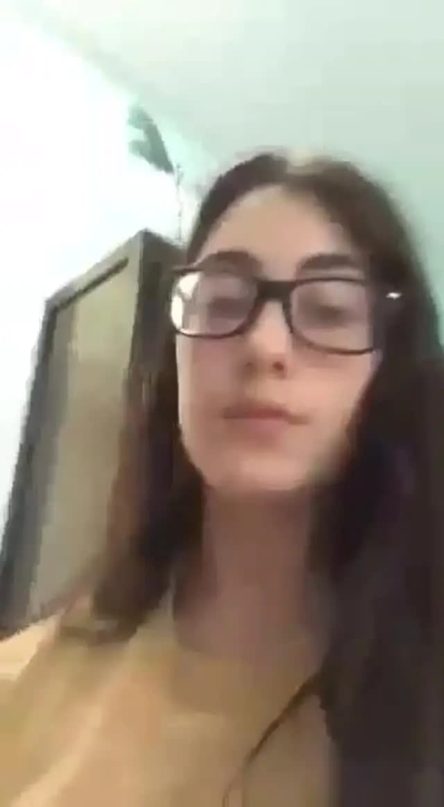 8FEYBKJD (1/3)