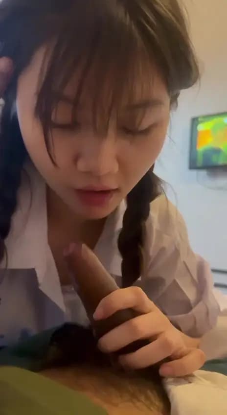 ม.ปลาย ของดี โดนแฟนล่อมาเย็ดโรงแรม หืมแถมน่ารักเอาเรื่อง (3/7)