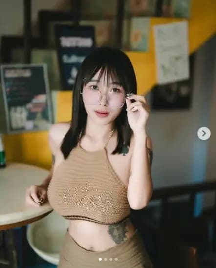 ไม่ชัดแต่อินเนอร์ จัดเต็ม (1/8)