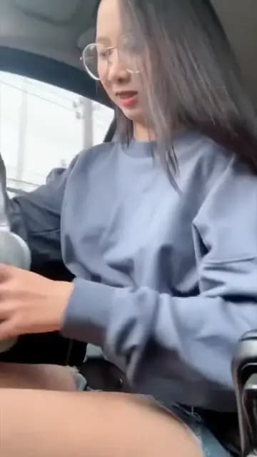 ในรถก็ได้ ห้องก็ได้ เสียวได้ทุกที่ (4/5)