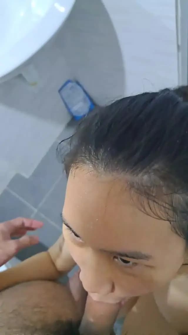 E8MI1U0Y (8/10)