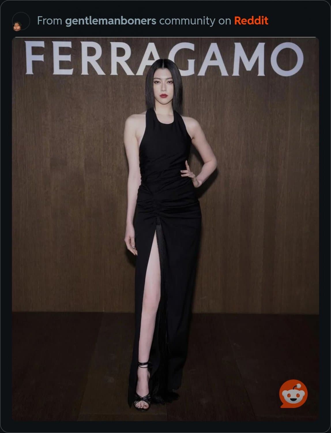 Ayaka Miyoshi 三吉彩花 (115/212)