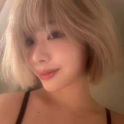 Ayaka Miyoshi 三吉彩花 (135/212)
