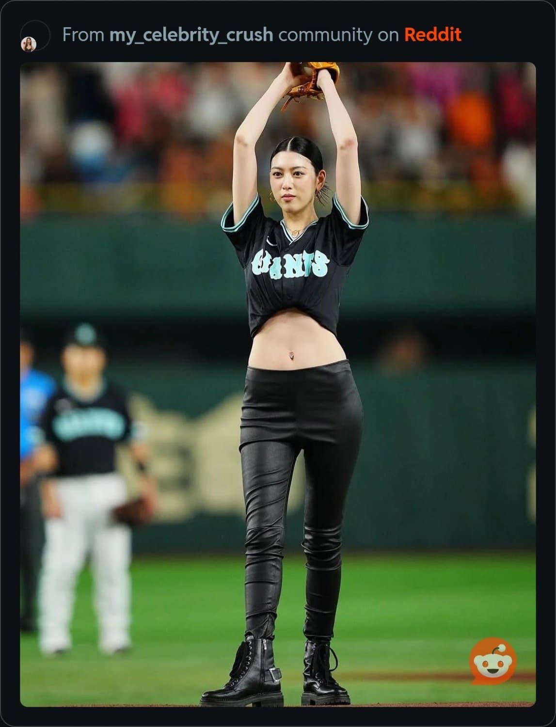 Ayaka Miyoshi 三吉彩花 (149/212)