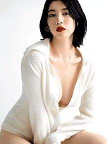 Ayaka Miyoshi 三吉彩花 (203/212)