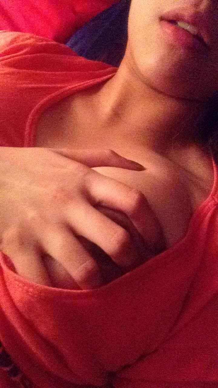 Julz (81/126)