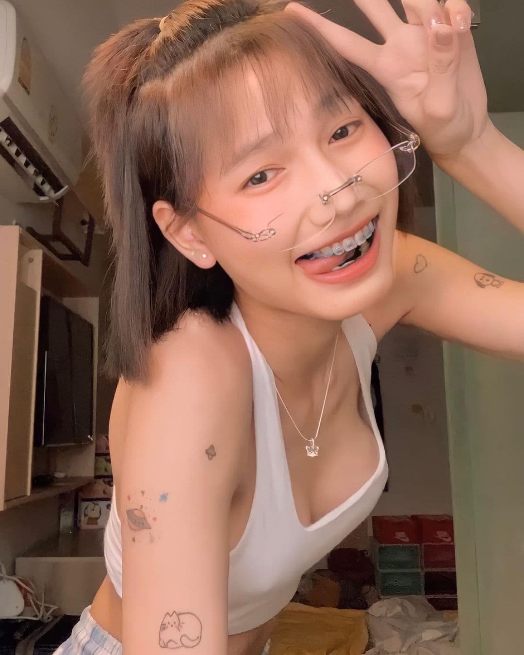 Nany2002003 Thai Ladyboy (73/129)