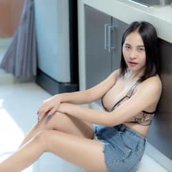 Asian Chubby (16/171)