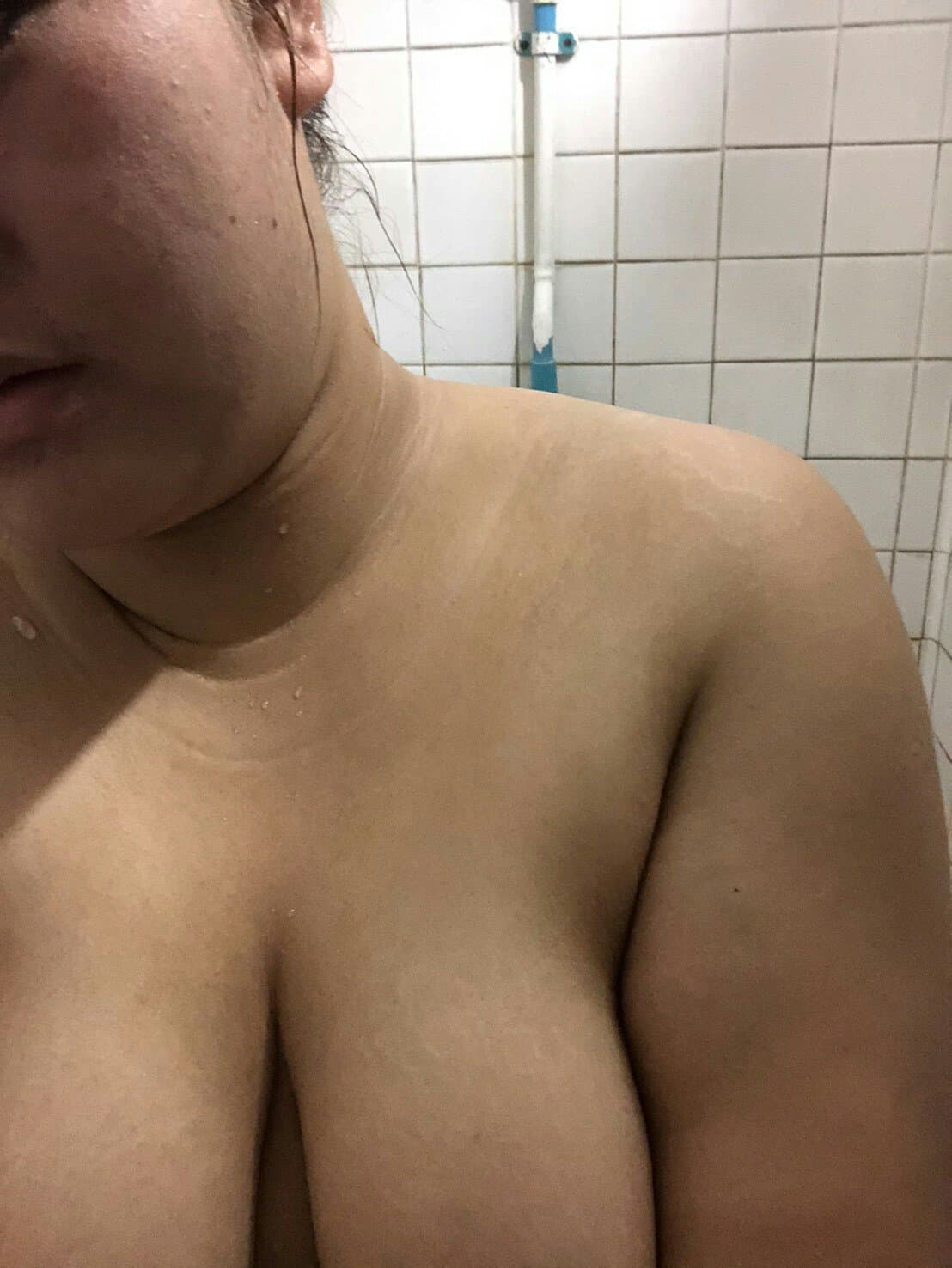 Asian Chubby (126/171)