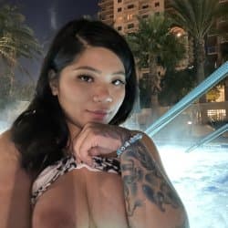 Pretty Asian (60/84)