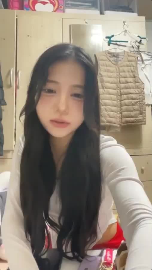 ⠀ (15/127)