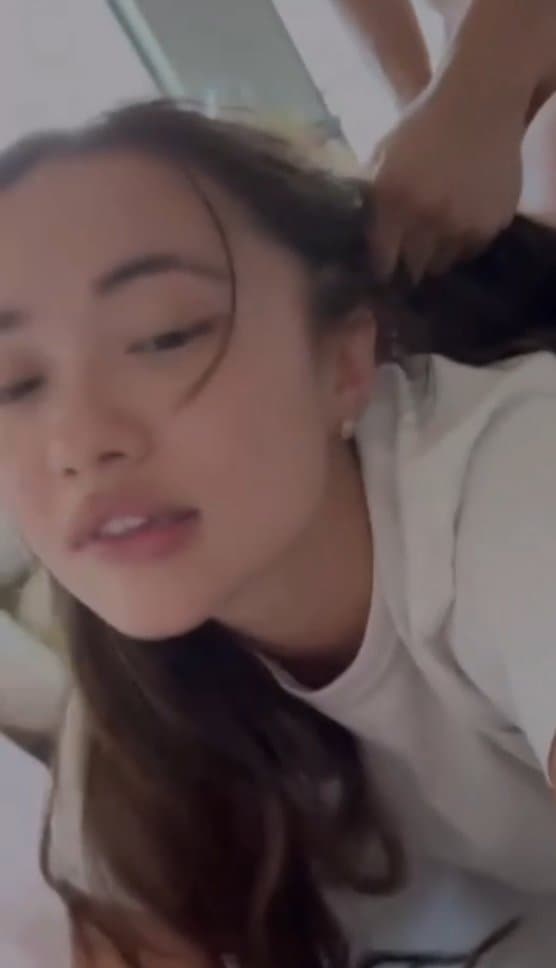 Horny asian babe hard sex with her date (1/3)