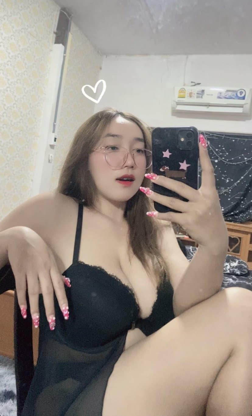 Thai sexy girl (13/203)