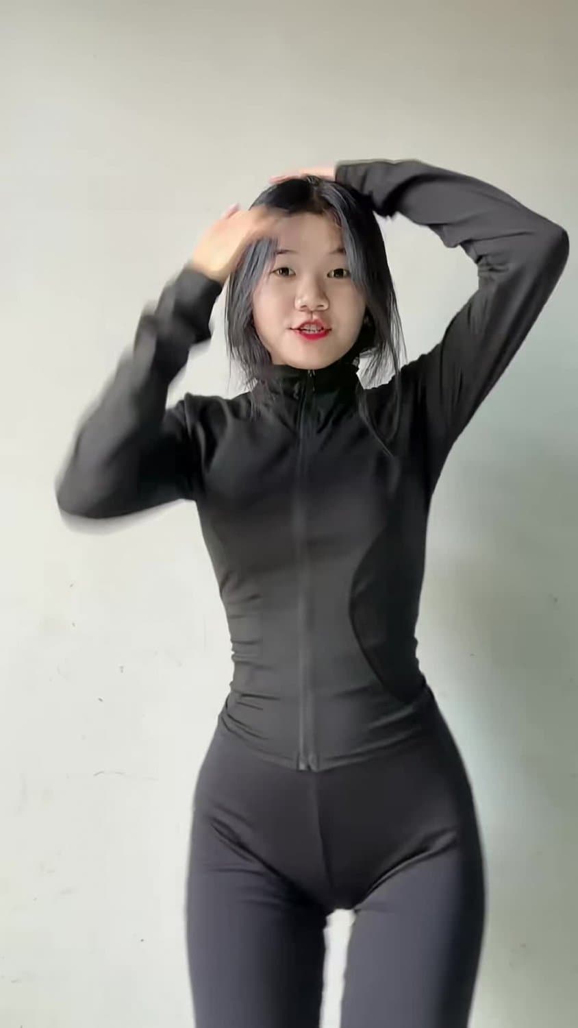 ⠀ (9/41)