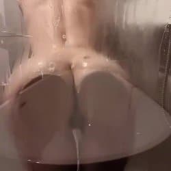 10/10 - Vídeos y Fotos Porno - EroMe (70/85)