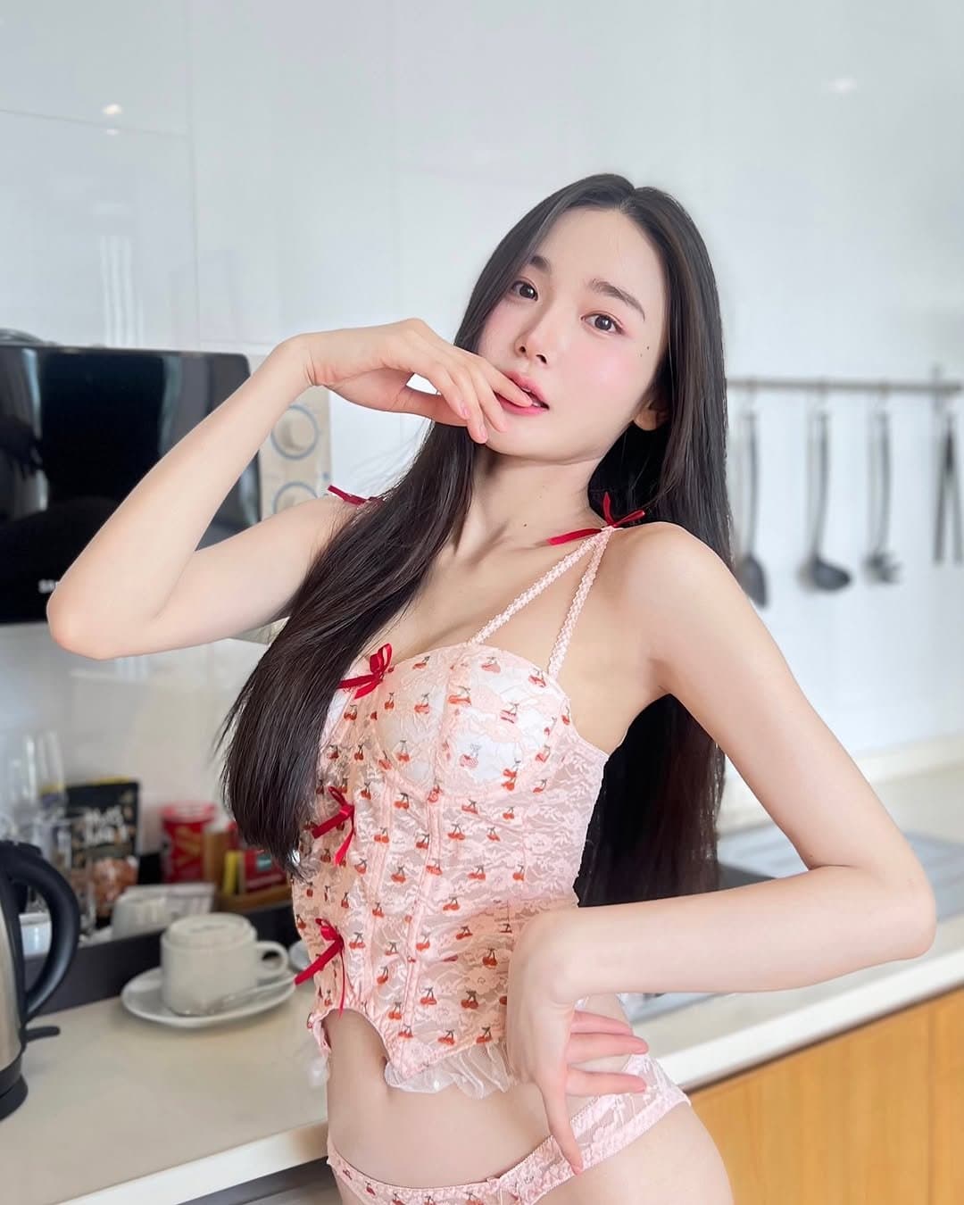 Nam Panassaya Nakonsri SET 5 - Vídeos y Fotos Porno - EroMe (96/139)