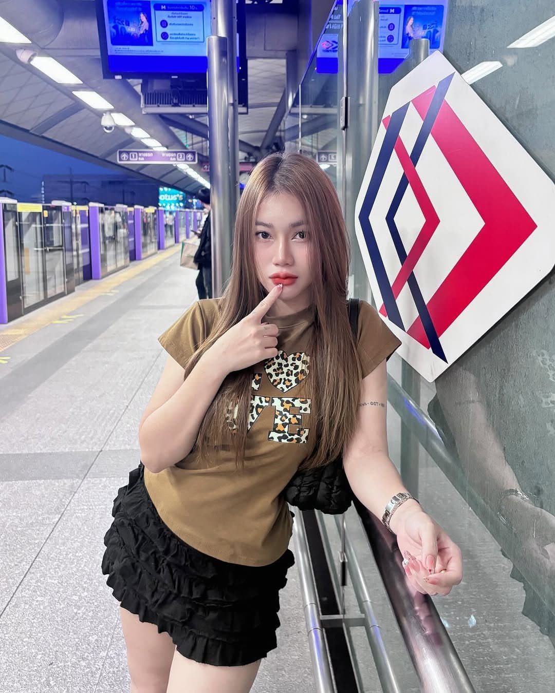 Mai Mmcka/ig.mck__ (41/85)