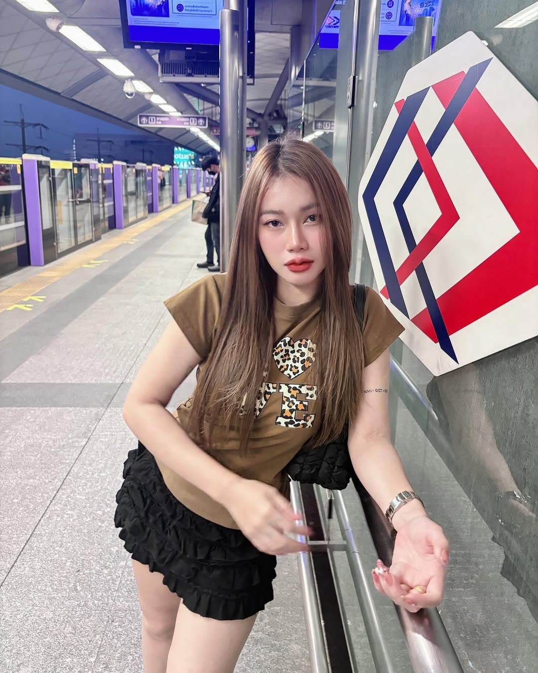 Mai Mmcka/ig.mck__ (44/85)