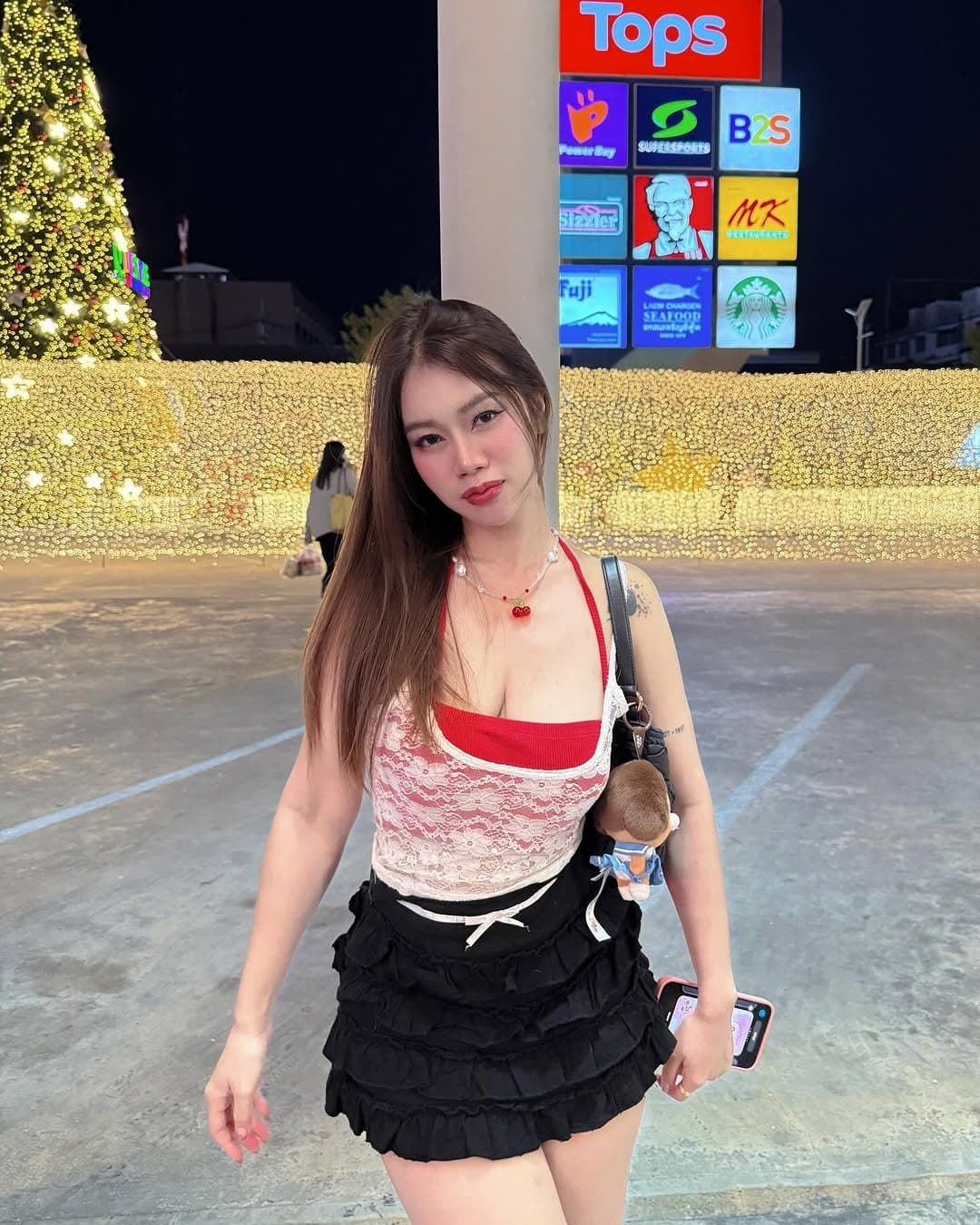 Mai Mmcka/ig.mck__ (59/85)