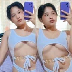 This is what your Filipina girlfriend look like when you can't contact her on her phone 🤭💦💋 (19/132)