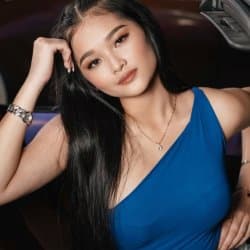 This is what your Filipina girlfriend look like when you can't contact her on her phone 🤭💦💋 (69/132)
