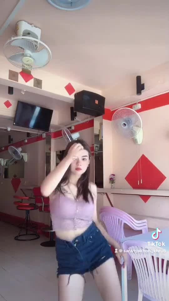 SARANYAA (36/110)