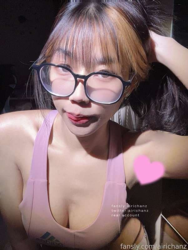 งานหลุดน้องสาวแว่น Sawakoyoy มีมากกว่านี้สนใจทักได้ (5/193)