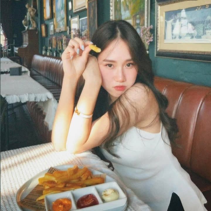 น้องไอซ์ - Vídeos y Fotos Porno - EroMe (1/15)