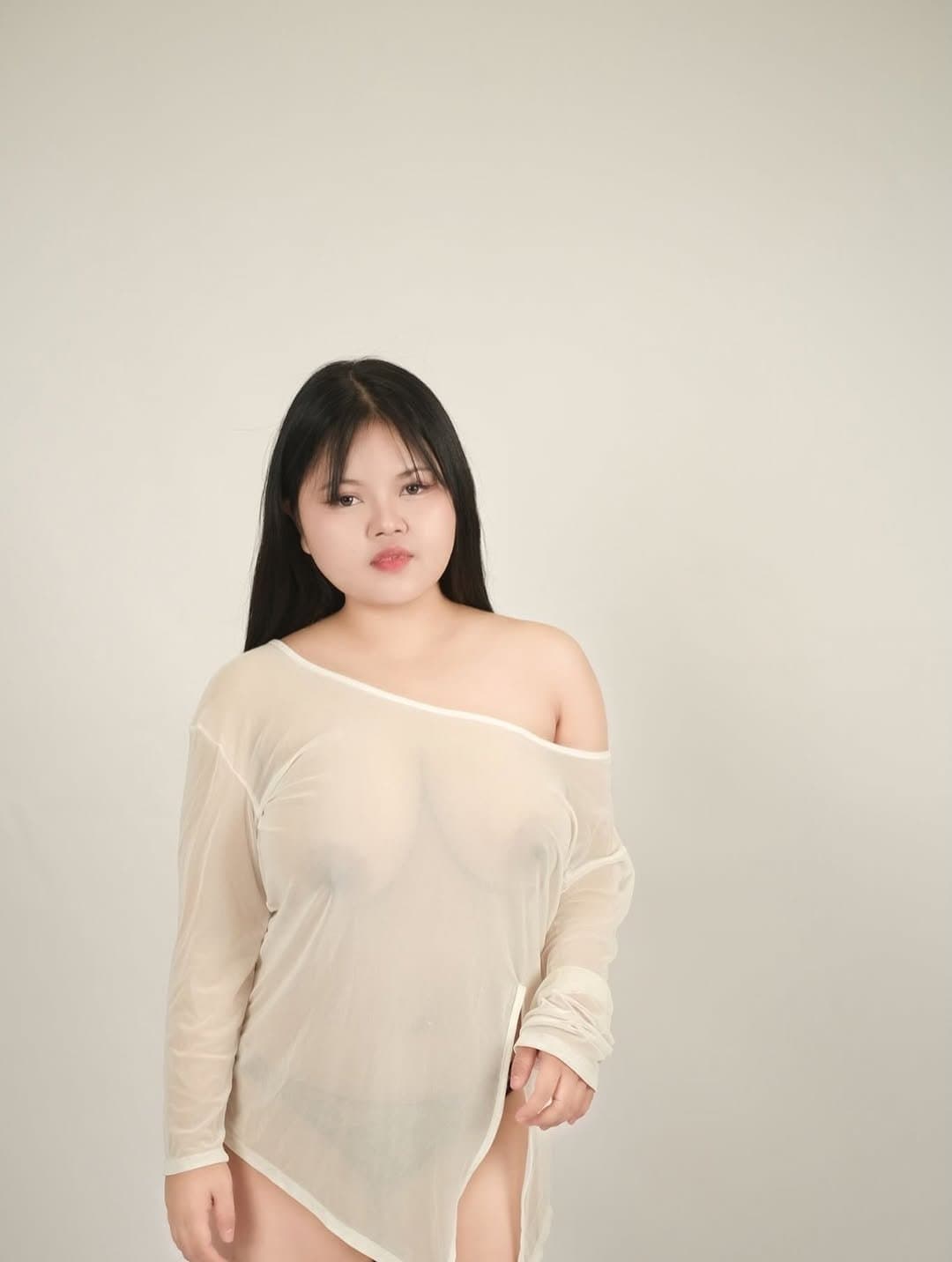 อวบๆแน่นๆ นมสวยชิบหาย Ari_wxn (1/151)