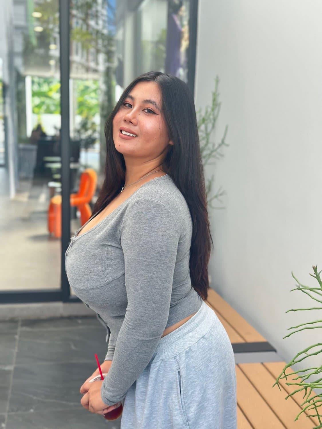 Feel like gonna cum with this big slut boobs (2/21)