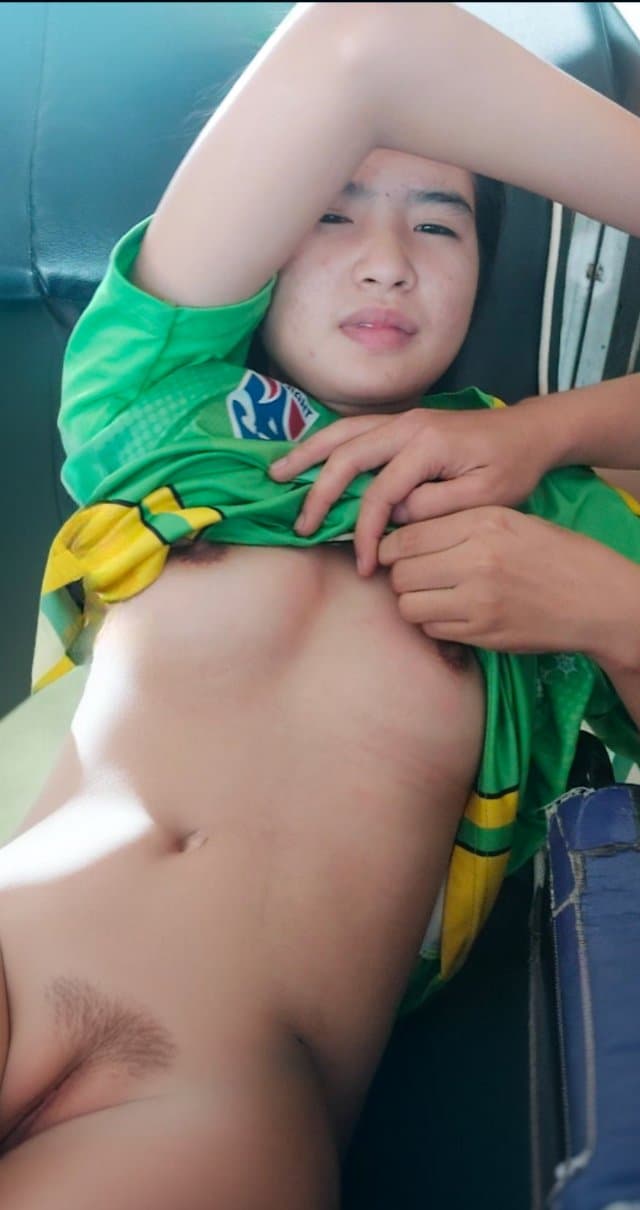 น้องแอมวัยรุ่นไทย (2/11)