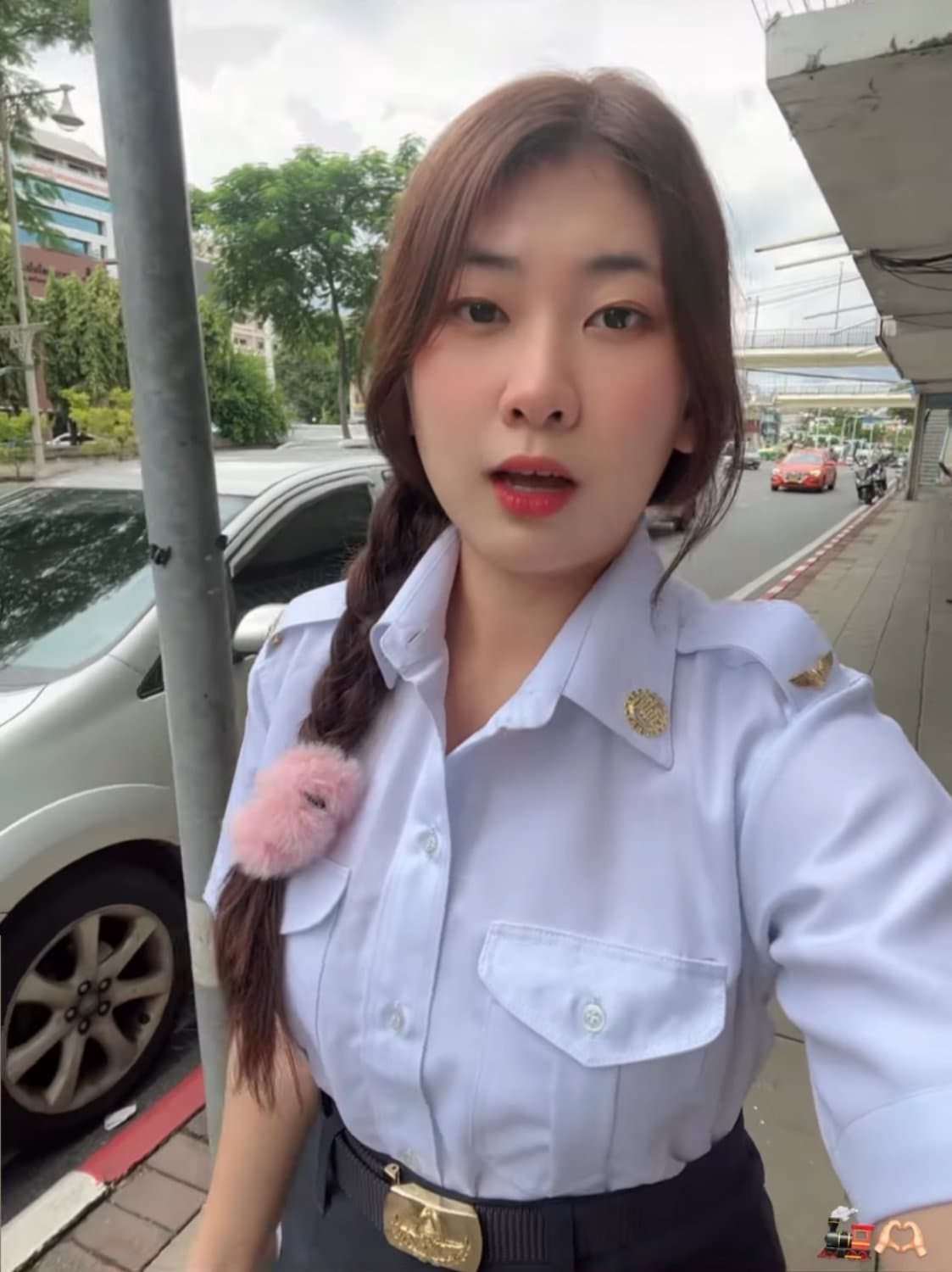 ใครเงี่ยนอีนี่บ้างจะได้ตัดคลิปที่แม่งโดนเย็ด (1/9)