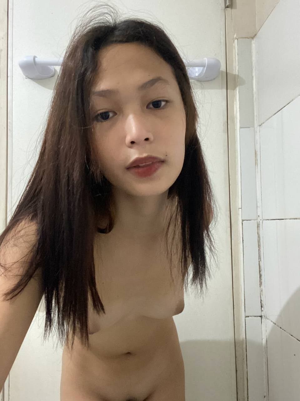 Primolicious Tight Bodied Pinay Slut (26/61)