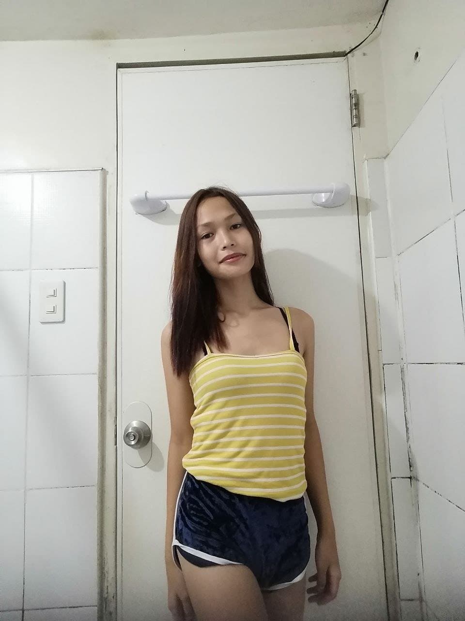 Primolicious Tight Bodied Pinay Slut (34/61)