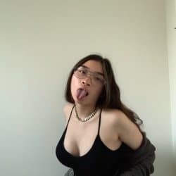 asian girl. (44/112)
