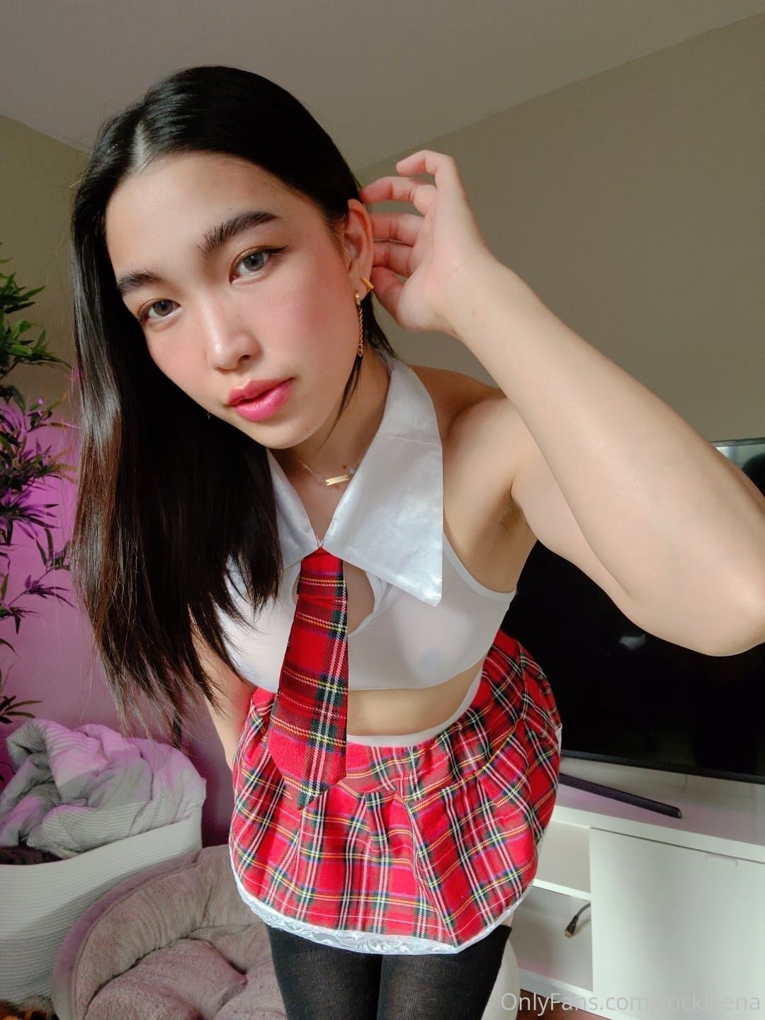 leena.things (16/44)