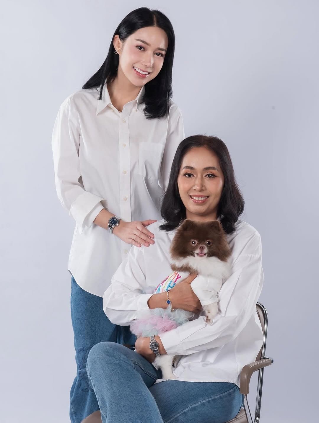 นางสาวนิศานาถ โม่งใส (ใบเฟิร์น) (50/56)