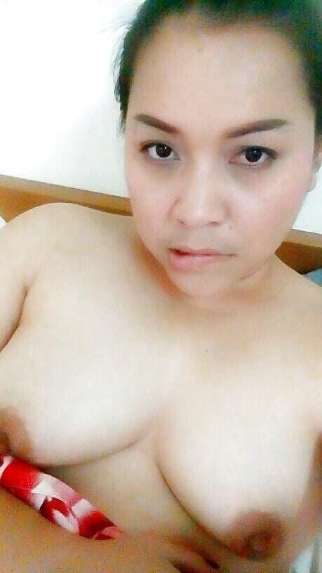 ไม่ได้เป็นแค่ข้าราชการธรรมดา แต่ยังเป็นกะหรี่ด้วย (63/63)