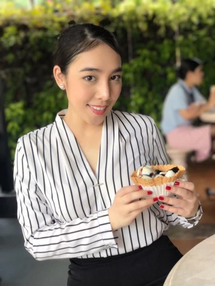 โอ็โห้ .. เป็นนางฟ้าบนเครื่องบินแล้วยังเป็นนางฟ้าบนเตียงนอนอีกด้วยหรอเนี่ย (3/8)