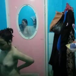 pacar pamer memek... (21/31)