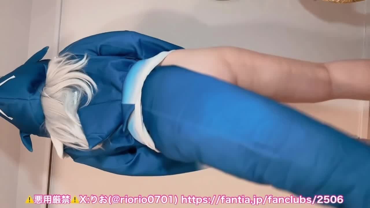 Huge floppers on beautiful Asina cammer xosplayer model - ɹᴉo (5/37)