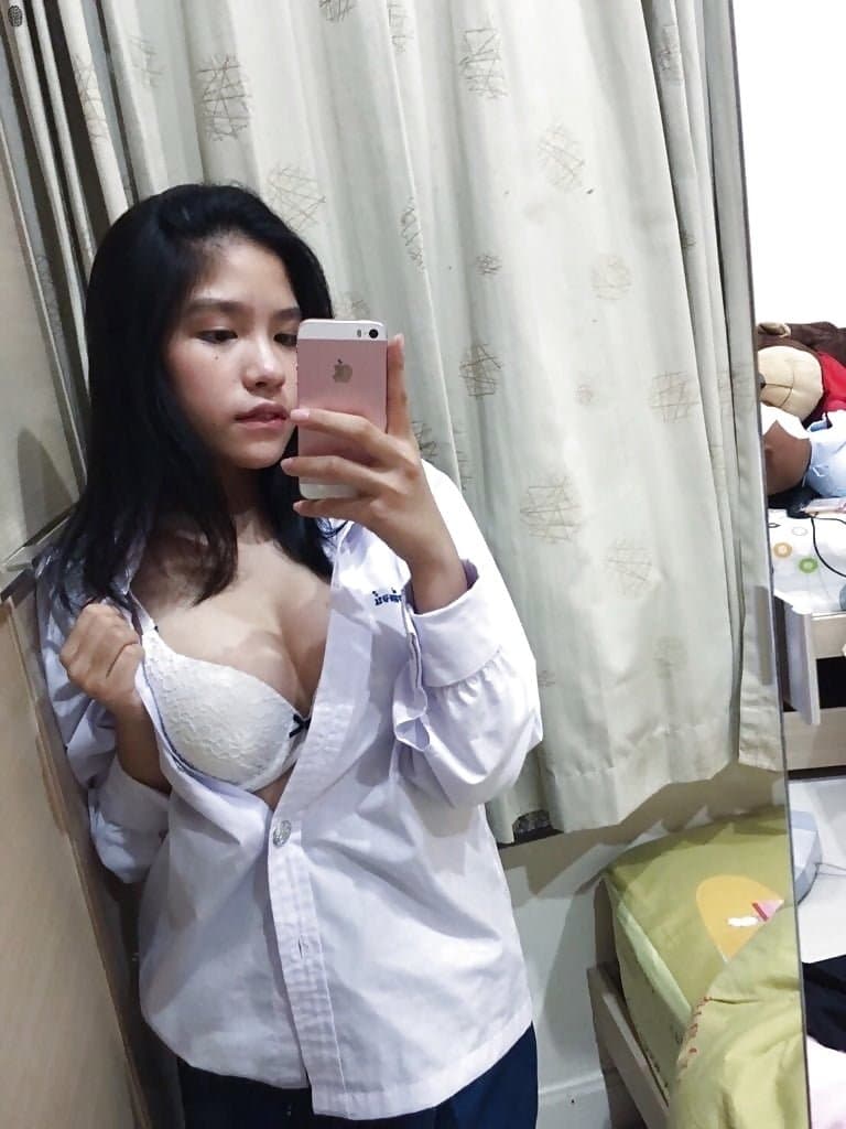 Thai_girls Pariya_Chaleepote (158/183)