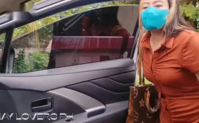 คลิปโป๊ไทย แกร็บเย็ดแตกใน เจอสาวสวยเรียกใช้บริการ ขึ้นรถมาบอกว่าไม่มีเงินจ่าย เลยขอเอาตัวแลกแทน จอดรถเย็ดข้างทางจนแตกใน – ติดหีไทย.com (1/1)