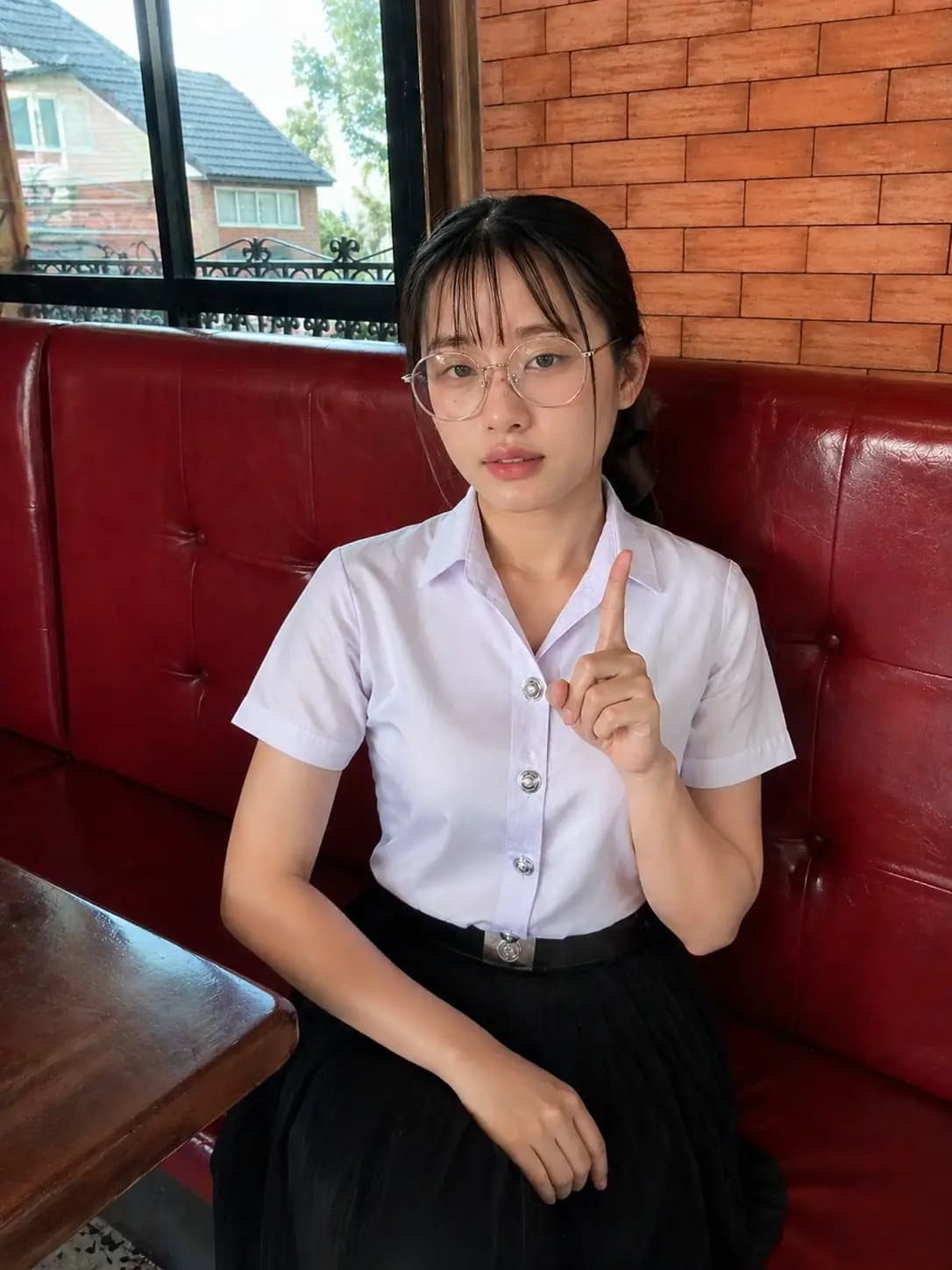 ดูแลผู้ป่วยก็เหนื่อยมาทั้งวัน พยาบาลสาวเลยสำเร็จความไคร่ ในห้องน้ำโรงพยาบาลแห่งนึ่ง (2/7)