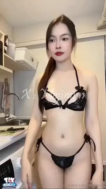 หุ่นดีจัดโดนยกขาซอย (2/2)